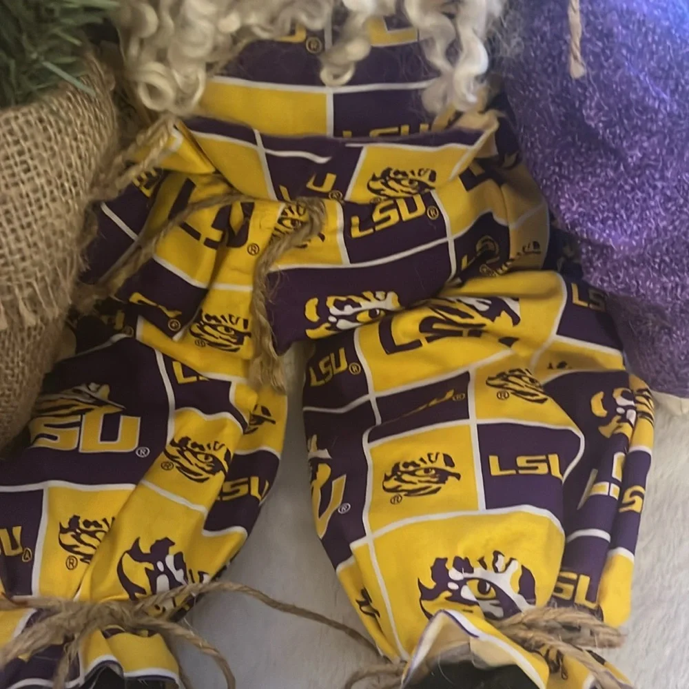 LSU (Louisiana State University) Santa‎ Decor Fabric